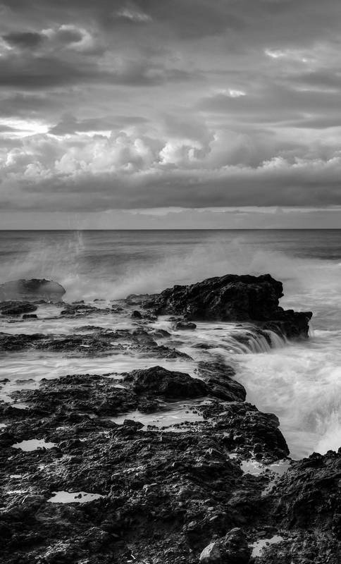 Иллюстрация к книге — Остров спокойствия [i_003.jpg]