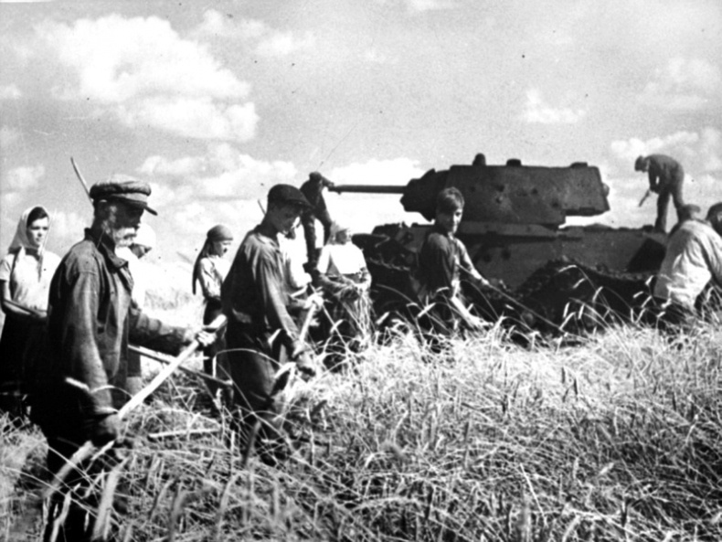 Иллюстрация к книге — Письма с фронта. «Я видел страшный лик войны». Сборник [i_005.jpg]