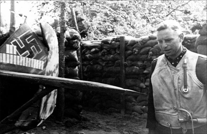 Иллюстрация к книге — Асы немецкой авиации [i_048.jpg]