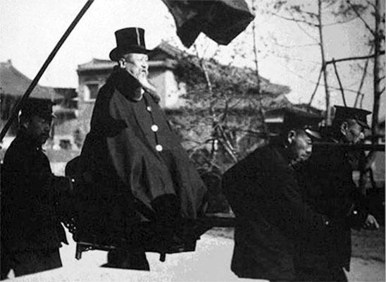 Иллюстрация к книге — Русские эмигранты и их потомки. Истории успеха [i_005.jpg]