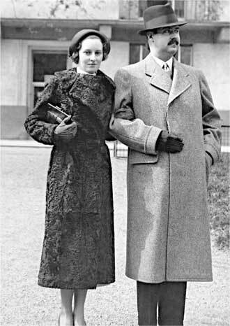 Иллюстрация к книге — Гитлер и Габсбурги. Месть фюрера правящему дому Австрии [i_016.jpg]