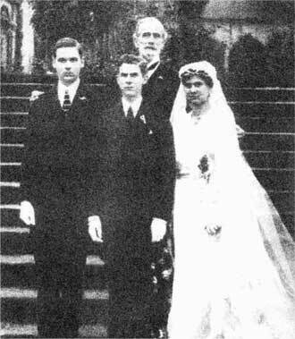 Иллюстрация к книге — Гитлер и Габсбурги. Месть фюрера правящему дому Австрии [i_018.jpg]