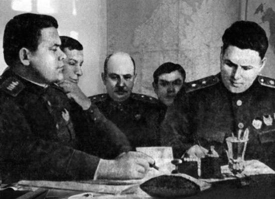 Иллюстрация к книге — Ватутин [_45.jpg]