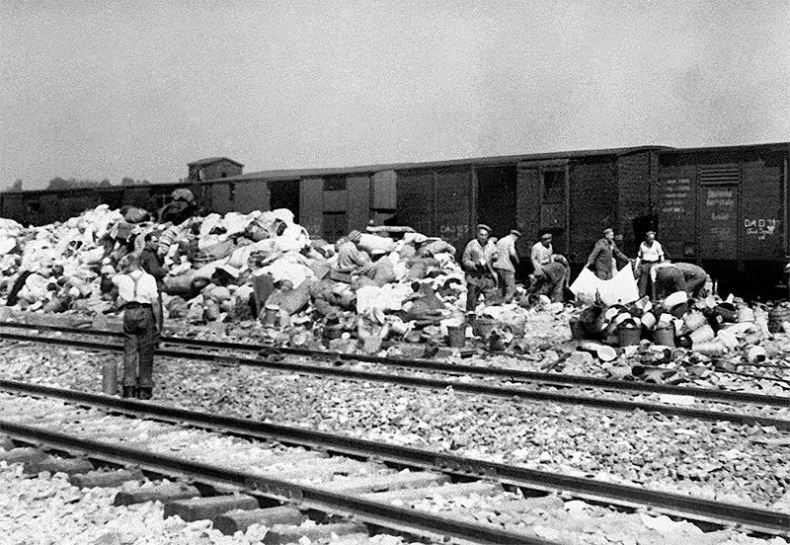 Иллюстрация к книге — Жизнь и смерть в аушвицком аду [i_048.jpg]