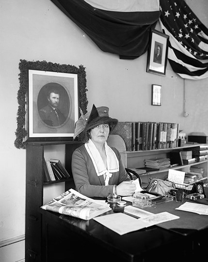 Иллюстрация к книге — Другая Россия. Исследования по истории русской эмиграции [i_036.jpg]