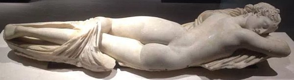 Иллюстрация к книге — Нагота в искусстве: Исследование идеальной формы [i_293.jpg]