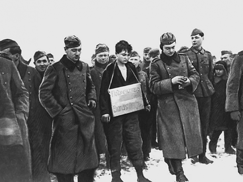 Иллюстрация к книге — Фронт за линией фронта. Партизанская война 1939–1945 гг. [i_010.jpg]