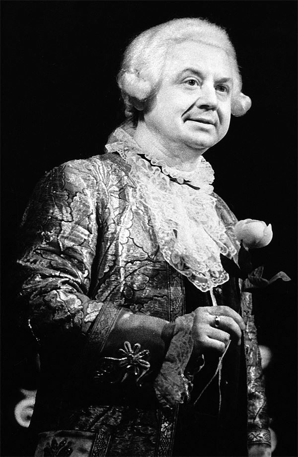 Иллюстрация к книге — Счастливый билет. Моя настоящая жизнь. Том 2 [i_001.jpg]