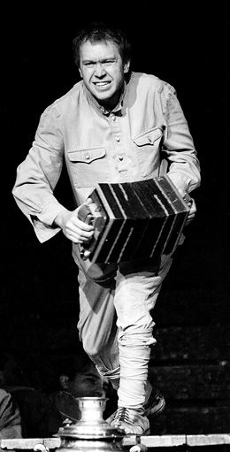 Иллюстрация к книге — Счастливый билет. Моя настоящая жизнь. Том 2 [i_011.jpg]