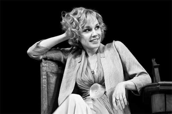 Иллюстрация к книге — Счастливый билет. Моя настоящая жизнь. Том 2 [i_024.jpg]