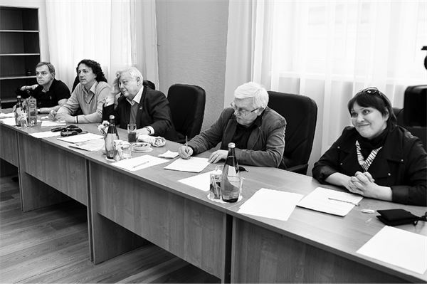 Иллюстрация к книге — Счастливый билет. Моя настоящая жизнь. Том 2 [i_043.jpg]