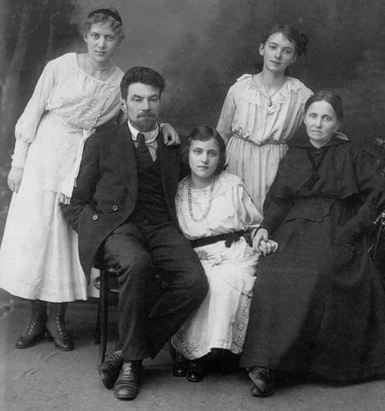 Иллюстрация к книге — Записки и воспоминания о пройденном жизненном пути [i_024.jpg]