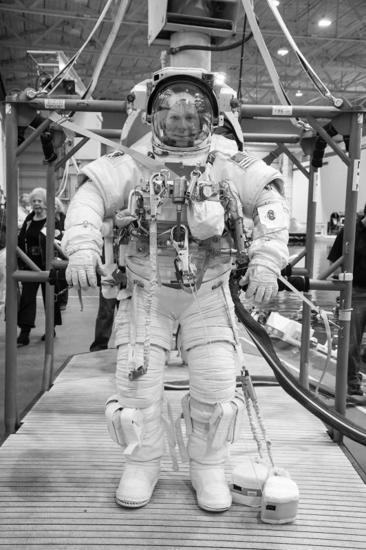 Иллюстрация к книге — Как стать астронавтом? Все, что вам следует знать, прежде чем вы покинете Землю [i_018.jpg]