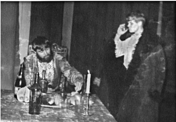 Иллюстрация к книге — Далёкие милые были [i_026.jpg]