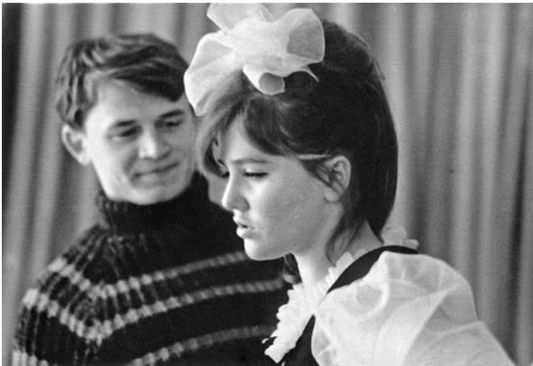 Иллюстрация к книге — Далёкие милые были [i_030.jpg]