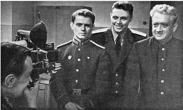 Иллюстрация к книге — Далёкие милые были [i_042.jpg]