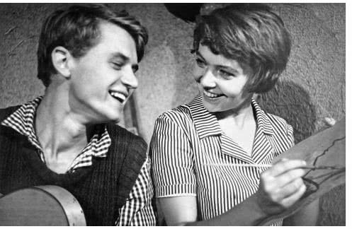 Иллюстрация к книге — Далёкие милые были [i_048.jpg]