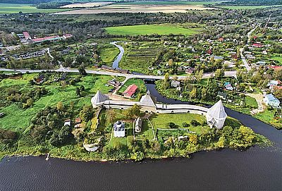 Иллюстрация к книге — История викингов. Дети Ясеня и Вяза [i_038.jpg]