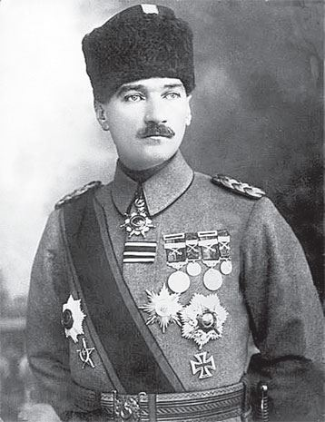 Иллюстрация к книге — Турция. Полная история страны [i_074.jpg]