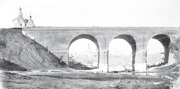 Иллюстрация к книге — Две Москвы: Метафизика столицы [i_107.jpg]