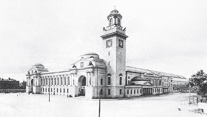 Иллюстрация к книге — Две Москвы: Метафизика столицы [i_213.jpg]