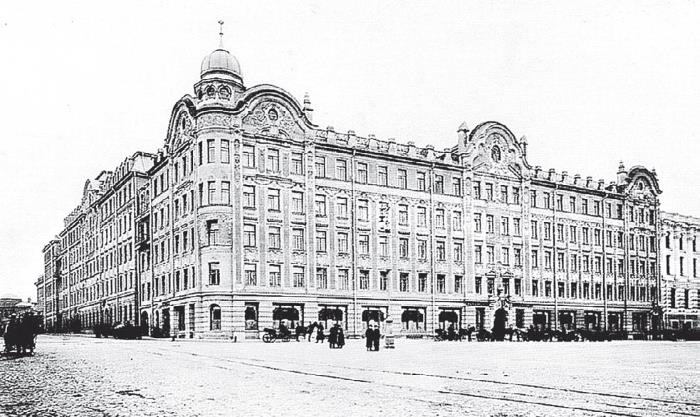 Иллюстрация к книге — Две Москвы: Метафизика столицы [i_287.jpg]