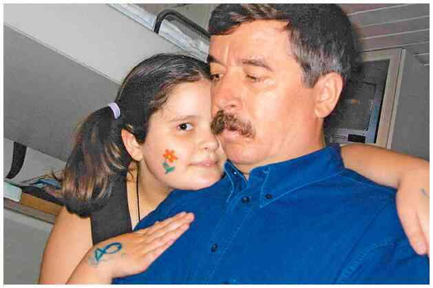 Иллюстрация к книге — Как я написал Конституцию эпохи Ельцина и Путина [i_008.jpg]