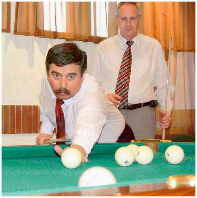 Иллюстрация к книге — Как я написал Конституцию эпохи Ельцина и Путина [i_066.jpg]