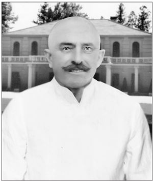 Иллюстрация к книге — Потерянный кронпринц Франции. Борьба за власть и тайна наследника Наполеона III [i_092.jpg]