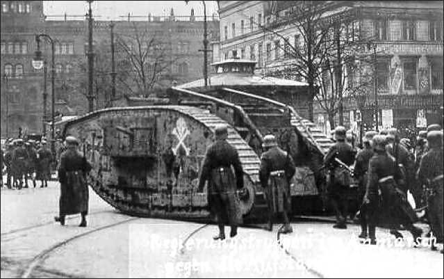 Иллюстрация к книге — Белая гвардия Фридриха Эберта [i_005.jpg]