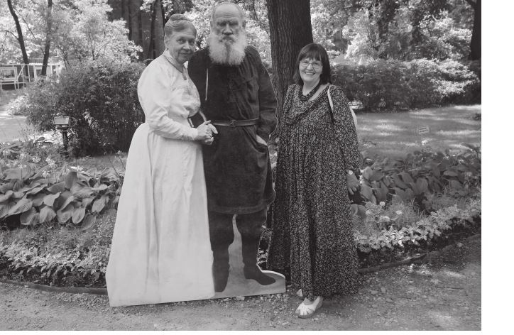 Иллюстрация к книге — Три дочери Льва Толстого [i_202.jpg]