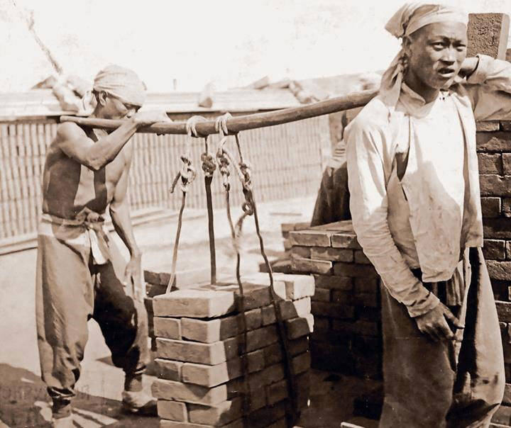 Иллюстрация к книге — После тяжелой продолжительной болезни. Время Николая II [i_078.jpg]