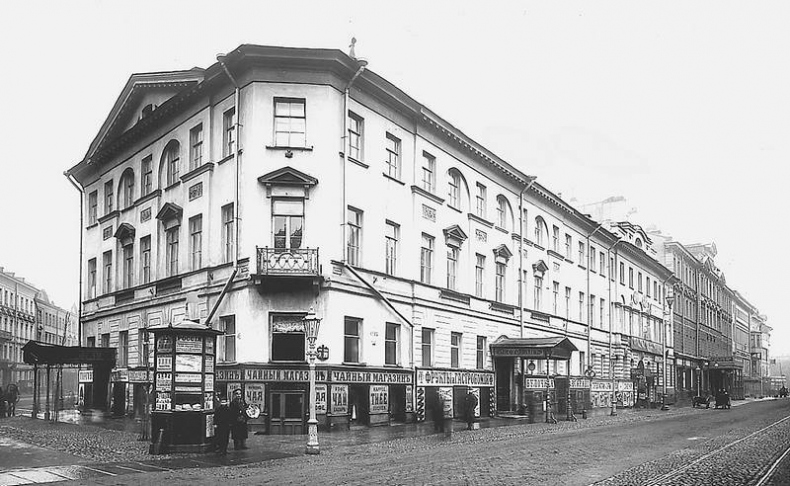 Иллюстрация к книге — Легенды и мифы Невского проспекта [i_012.jpg]