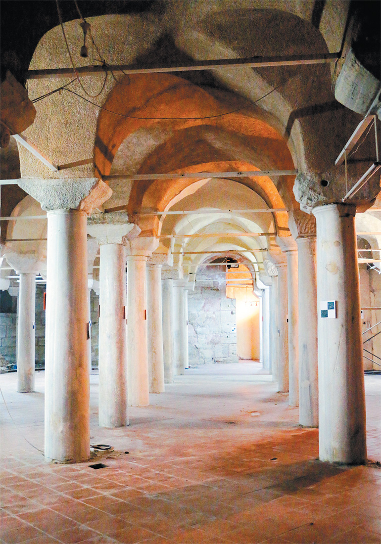 Иллюстрация к книге — Легенды Царьграда [i_022.jpg]