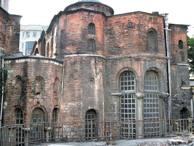 Иллюстрация к книге — Легенды Царьграда [i_028.jpg]