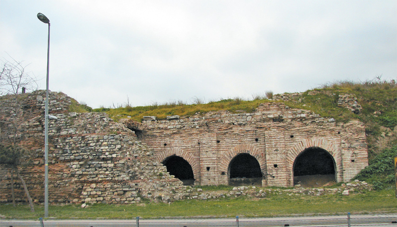 Иллюстрация к книге — Легенды Царьграда [i_041.jpg]