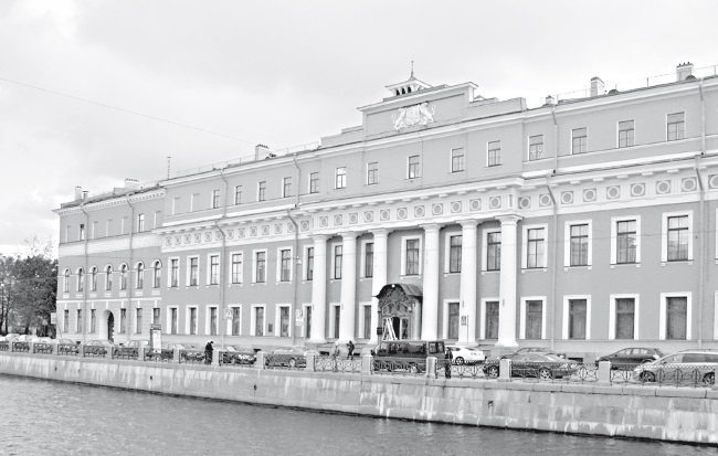 Иллюстрация к книге — Мятежный Петербург. Сто лет бунтов, восстаний и революций в городском фольклоре [i_045.jpg]