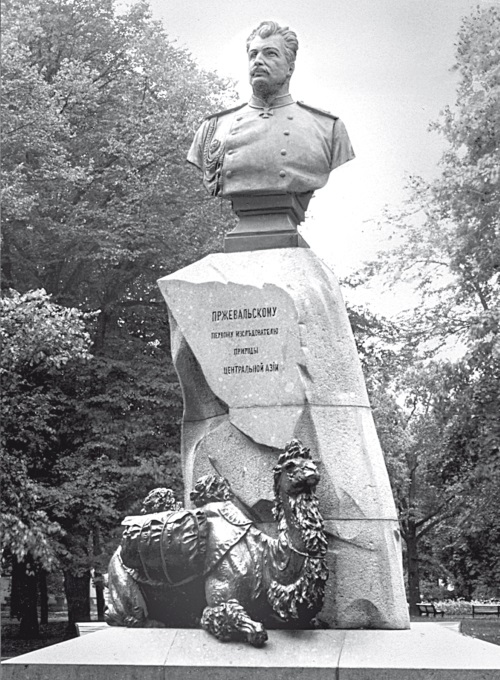 Иллюстрация к книге — Мятежный Петербург. Сто лет бунтов, восстаний и революций в городском фольклоре [i_069.jpg]