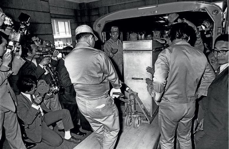 Иллюстрация к книге — Глаза «Джоконды». Секреты «Моны Лизы» [i_166.jpg]