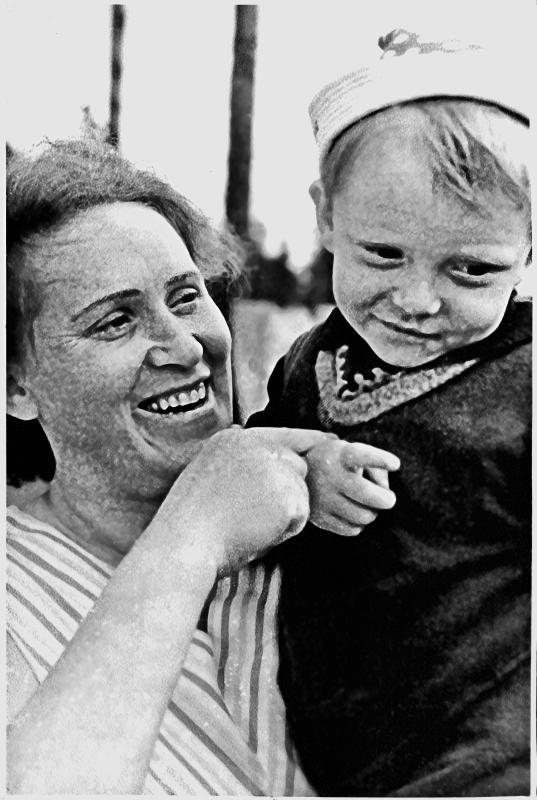 Иллюстрация к книге — Георгий Гурьянов: «Я и есть искусство» [img_2.jpg]