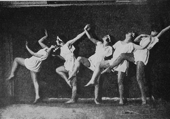 Иллюстрация к книге — Свободный танец в России. История и философия [i_011.jpg]