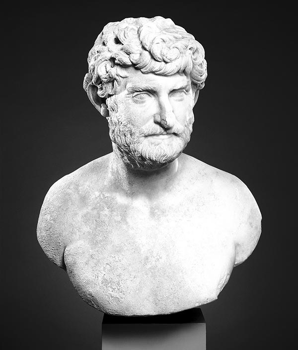 Иллюстрация к книге — Античное искусство [i_069.jpg]