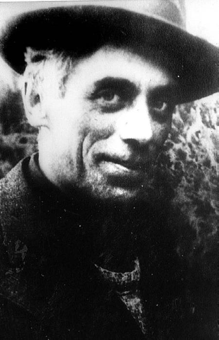 Иллюстрация к книге — Парижские мальчики в сталинской Москве [i_024.jpg]