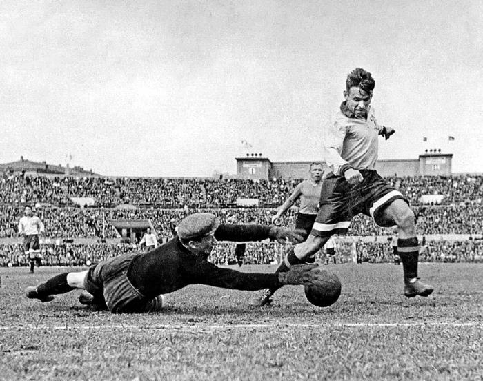 Иллюстрация к книге — Парижские мальчики в сталинской Москве [i_059.jpg]