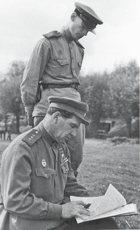 Иллюстрация к книге — От Сталинграда до Берлина. Воспоминания командующего [i_009.jpg]