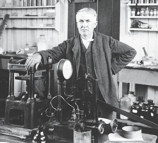 Иллюстрация к книге — История почты. От голубиной до электронной [i_036.jpg]