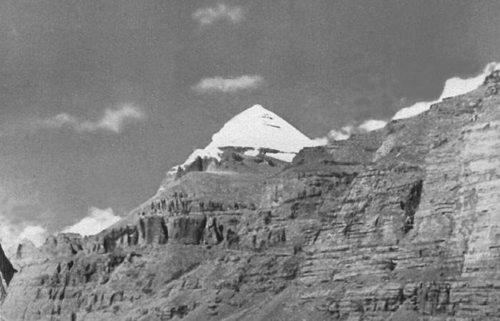 Иллюстрация к книге — Святые и разбойники неизведанного Тибета. Дневник экспедиции в Западный Тибет [i_015.jpg]