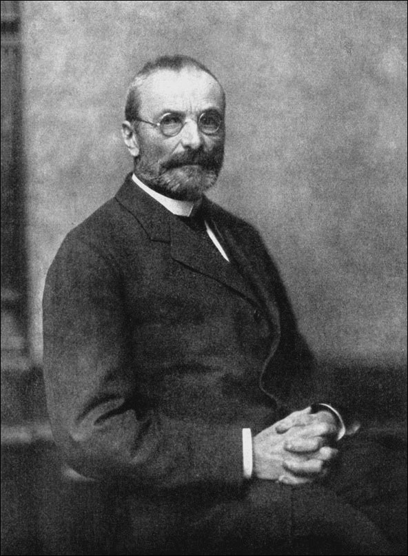 Иллюстрация к книге — В дни мировой войны. Мемуары министра иностранных дел Австро-Венгрии [i_017.jpg]