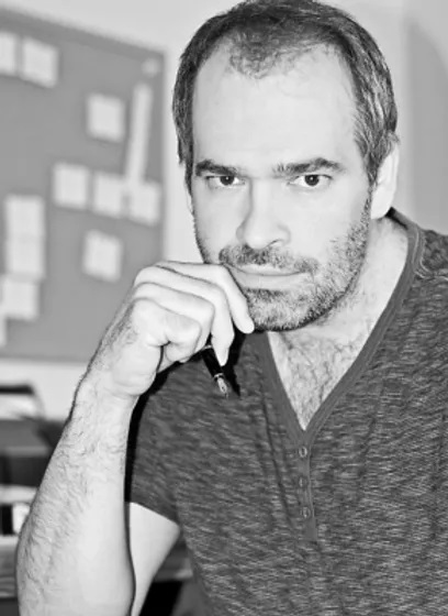 Иллюстрация к книге — Испорченная реальность [_01.jpg]