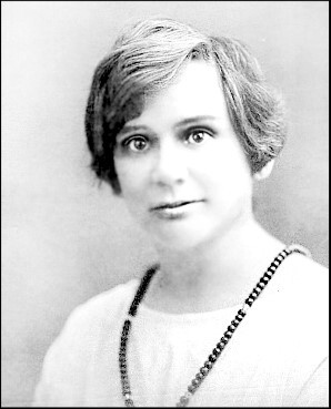 Иллюстрация к книге — Любовь в Серебряном веке. Истории о музах и женах русских поэтов и писателей. Радости и переживания, испытания и трагедии… [i_019.jpg]